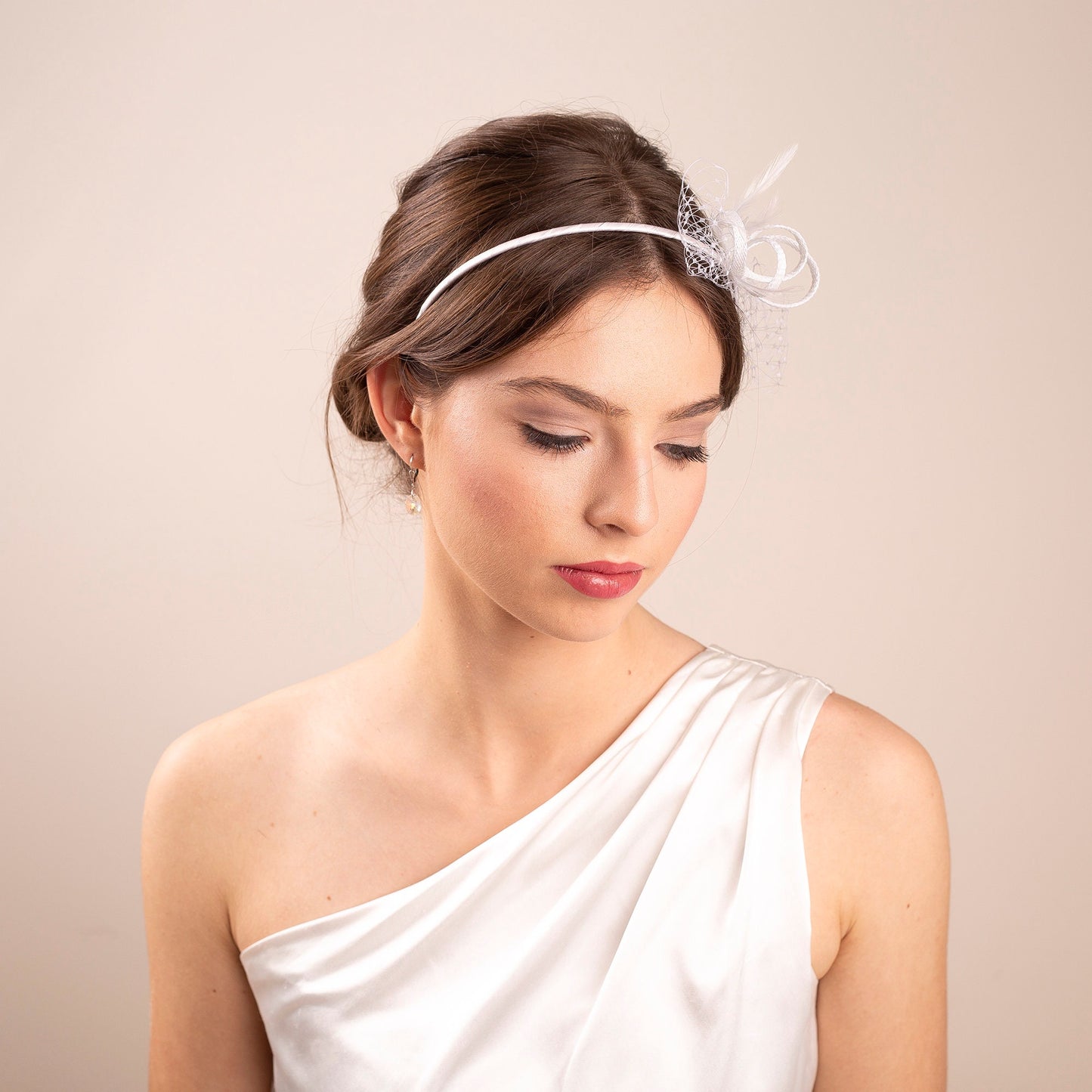 White Feather Bridal Headband: Veiling Pouf Hairpiece