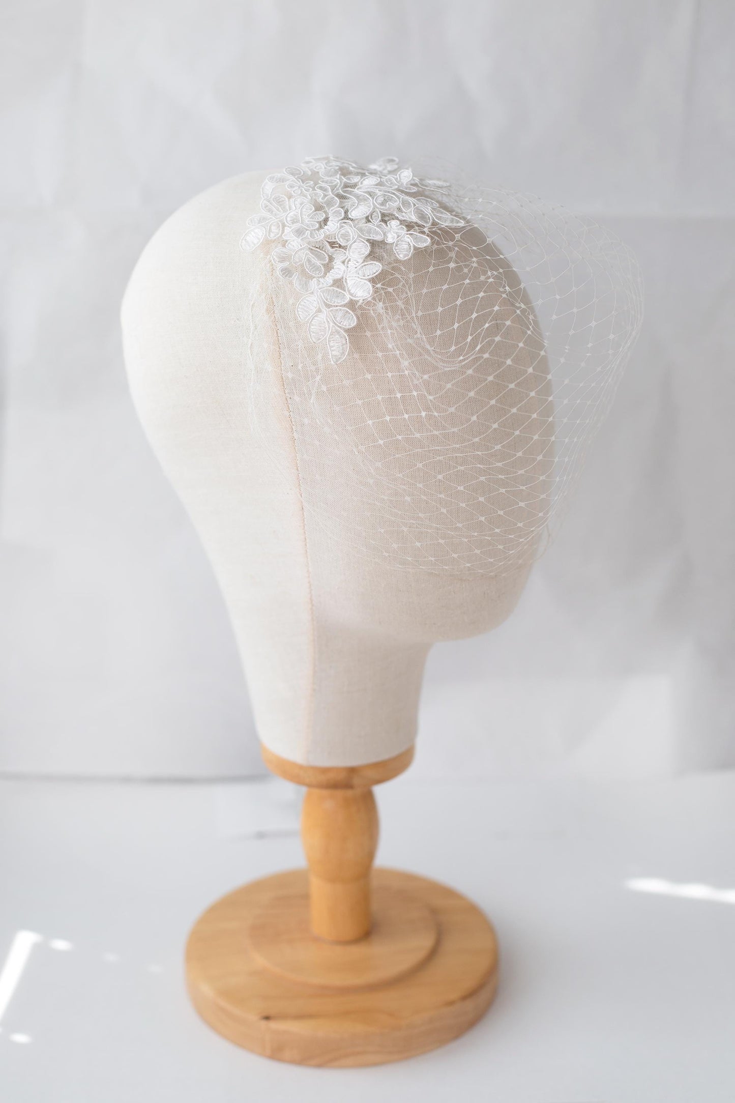 Floral Lace Birdcage Veil: White Vintage-Inspired Wedding Veil