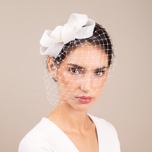 White Bridal Fascinator: Elegant Sinamay Wedding Headpiece with Removable Birdcage Veil