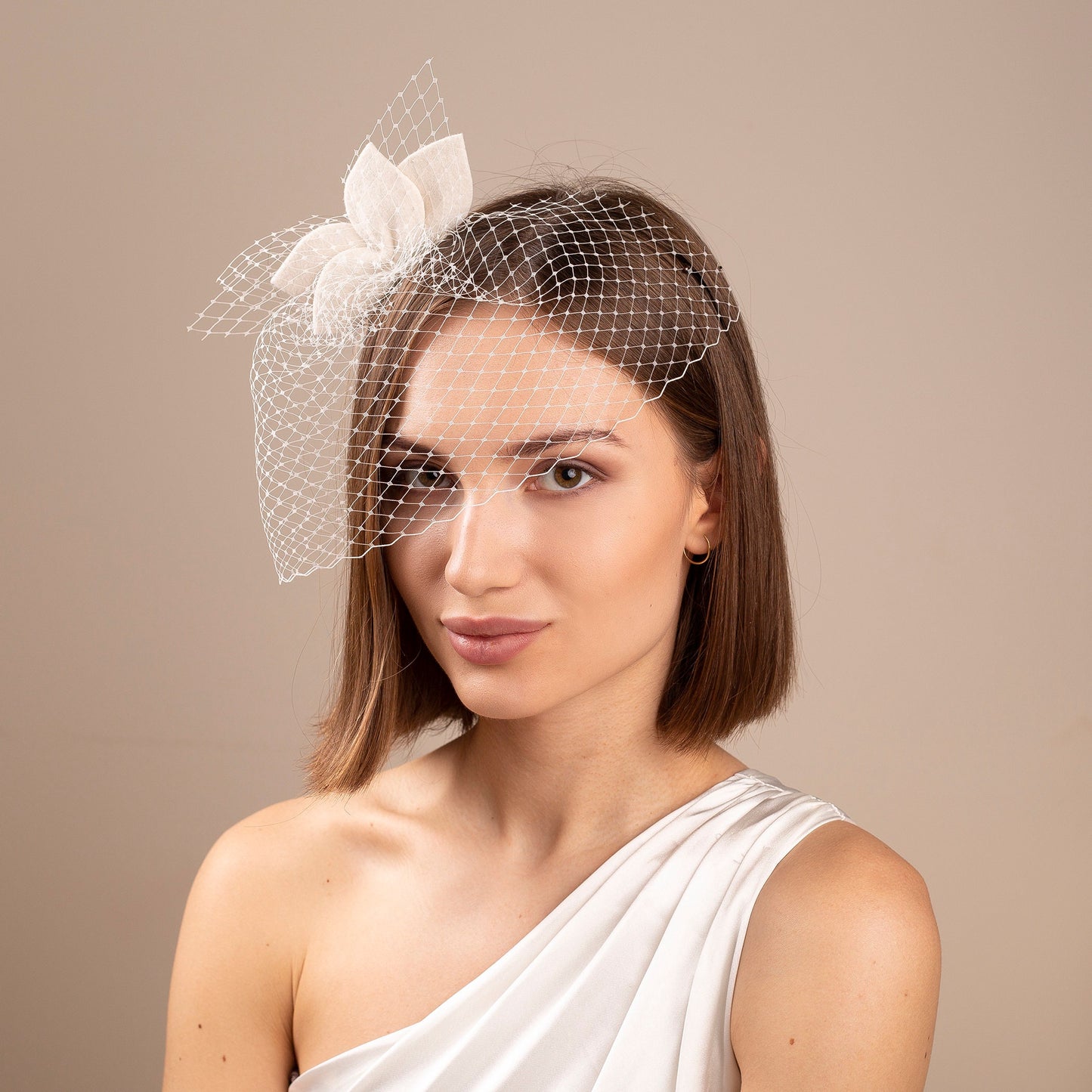Ivory Wedding Fascinator: Felt Leaves, Short Birdcage Veil