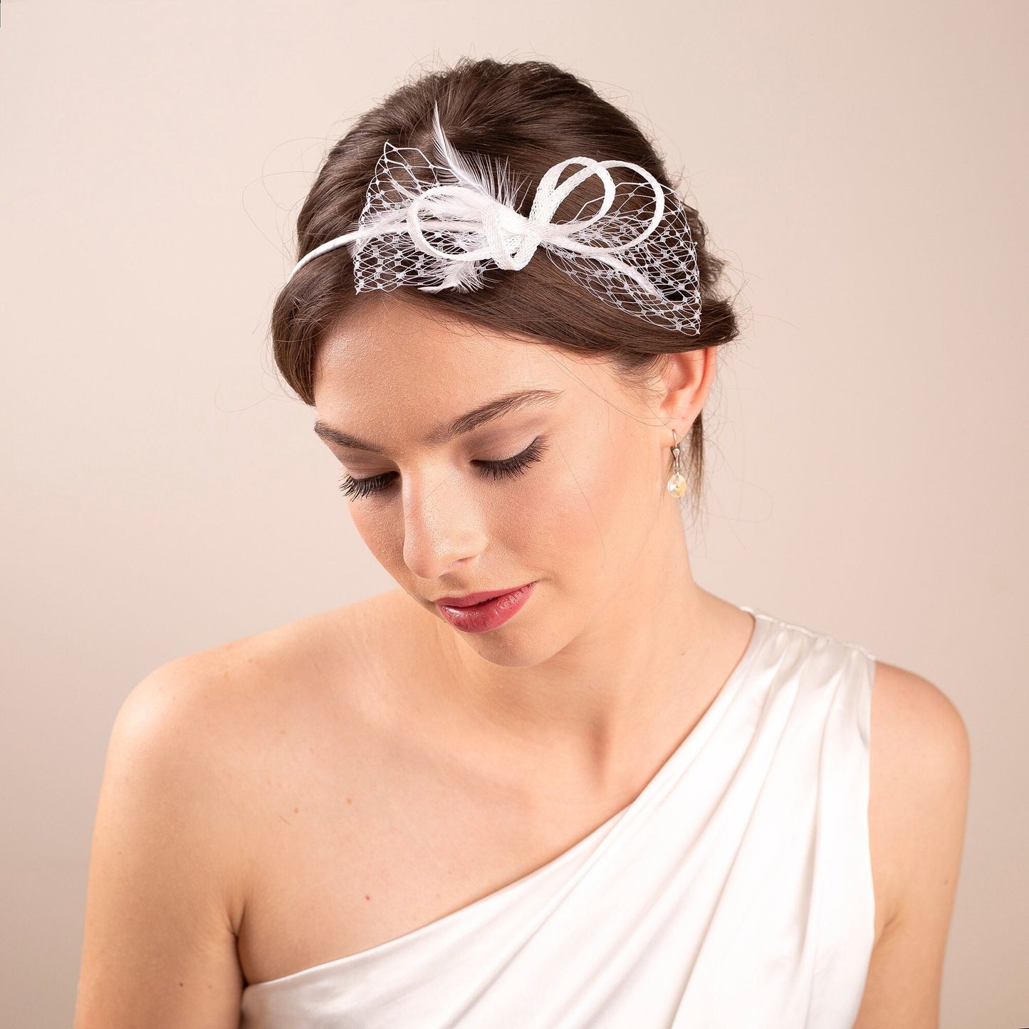 White Feather Bridal Headband: Veiling Pouf Hairpiece
