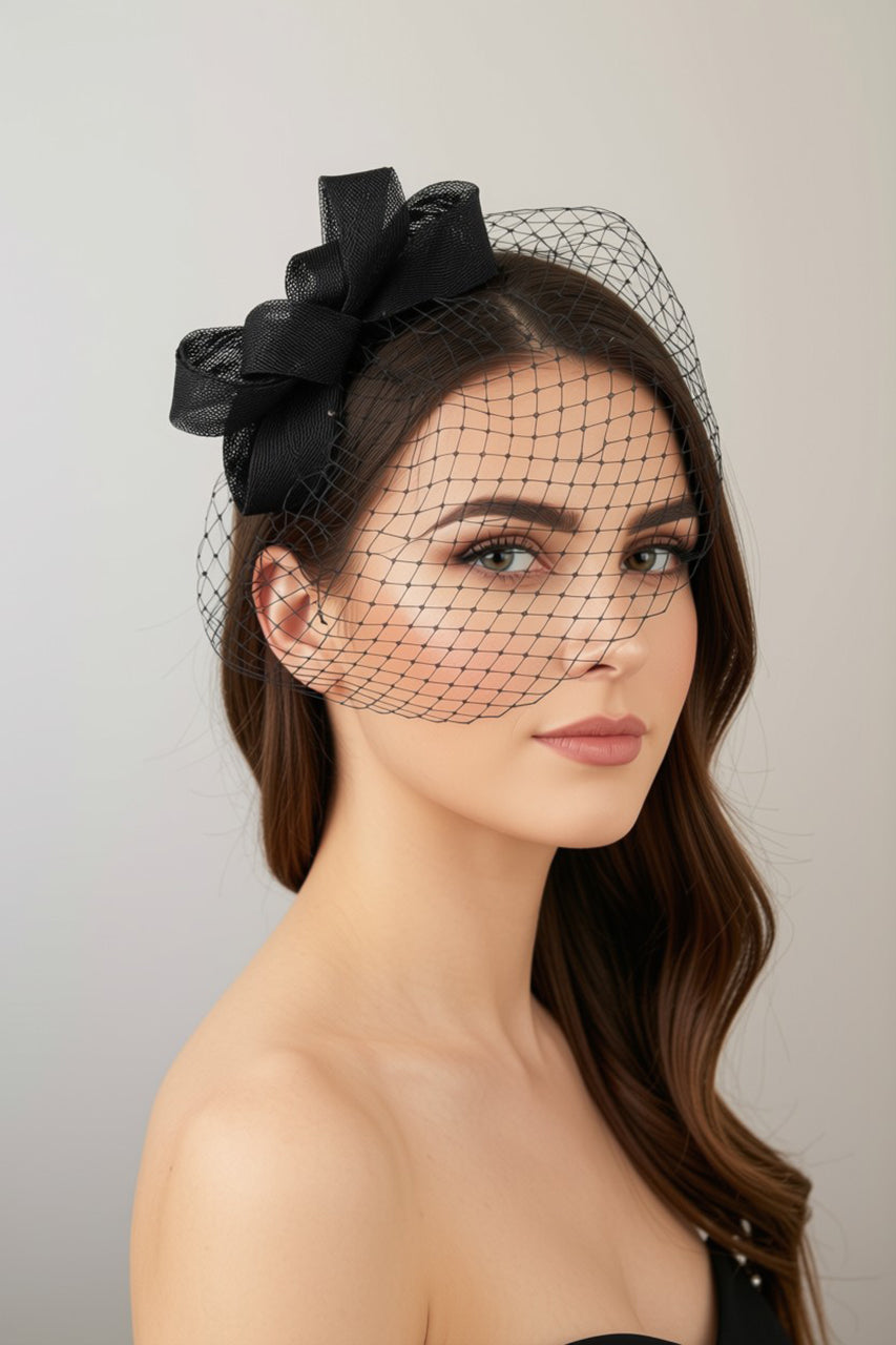 Elegant Black Funeral Veil with Bow, Minimalist Headpiece with Mourning Birdcage veil, Black Veil, Vintage Inspired Funeral Veil with Bow