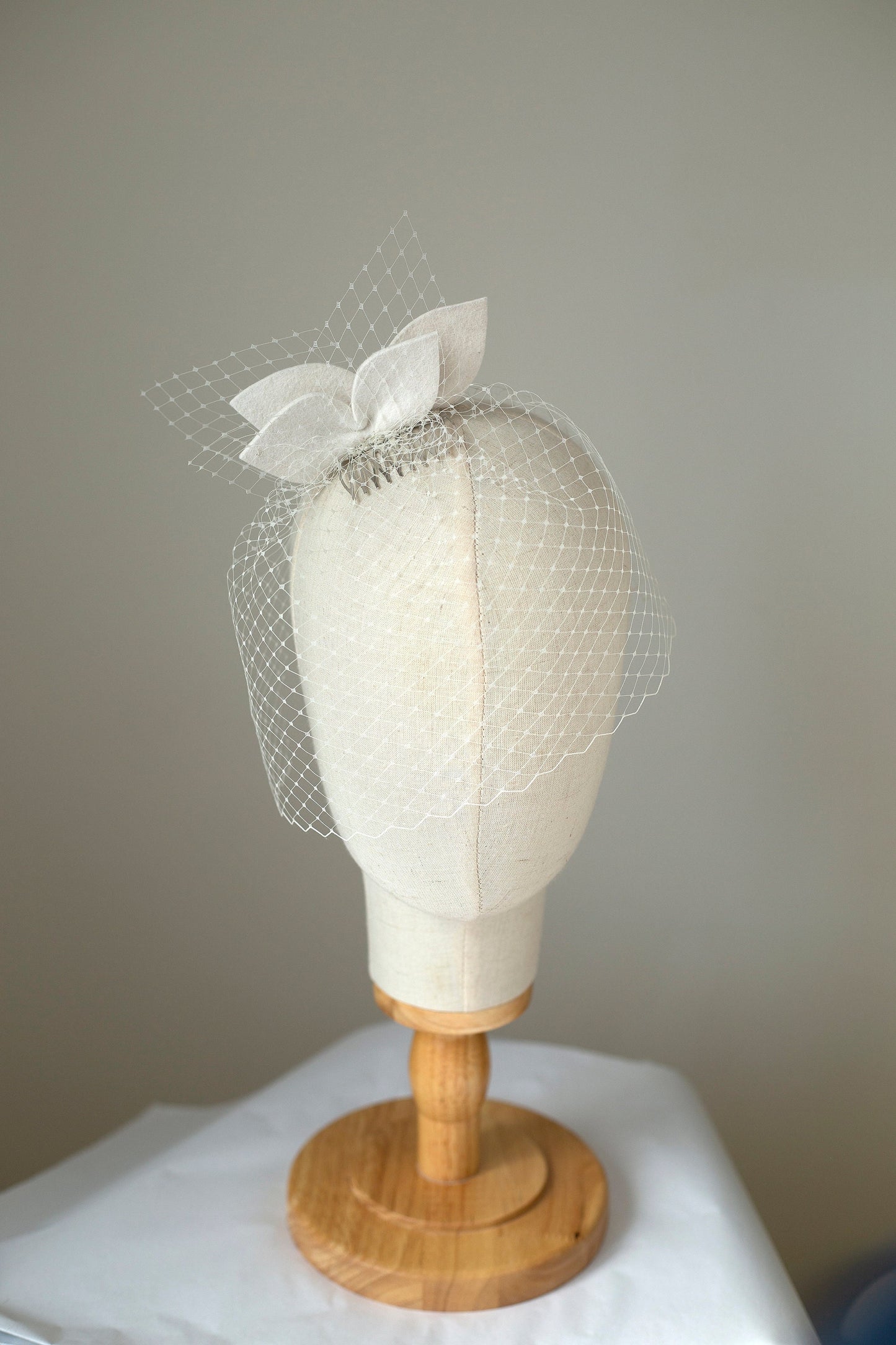 Ivory Wedding Fascinator: Felt Leaves, Short Birdcage Veil