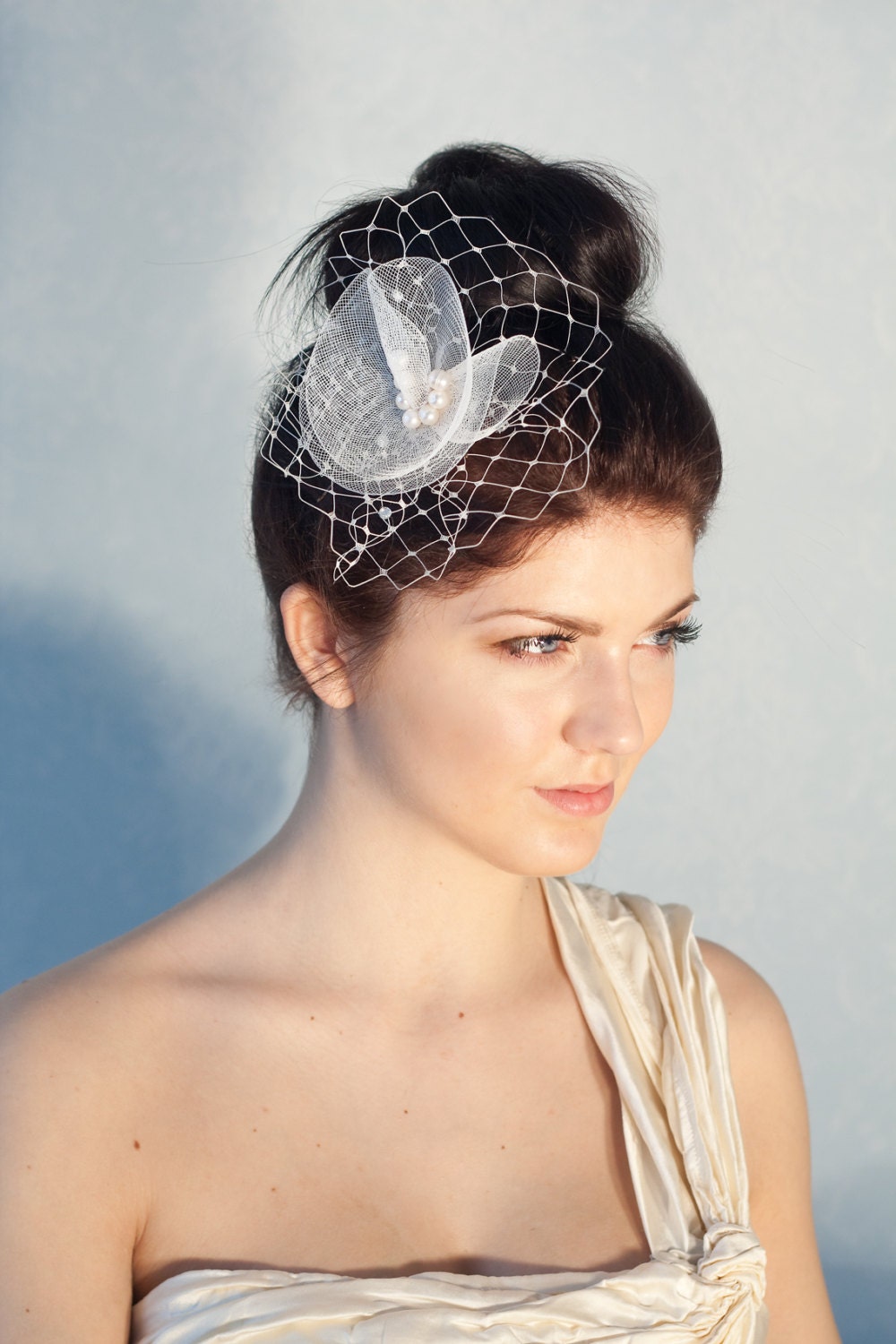 Bridal Pearl Fascinator, White Netting Headpiece, Wedding Hair Clip