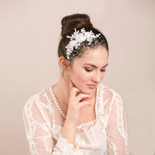 Floral Lace Birdcage Veil: Petite Wedding Headpiece
