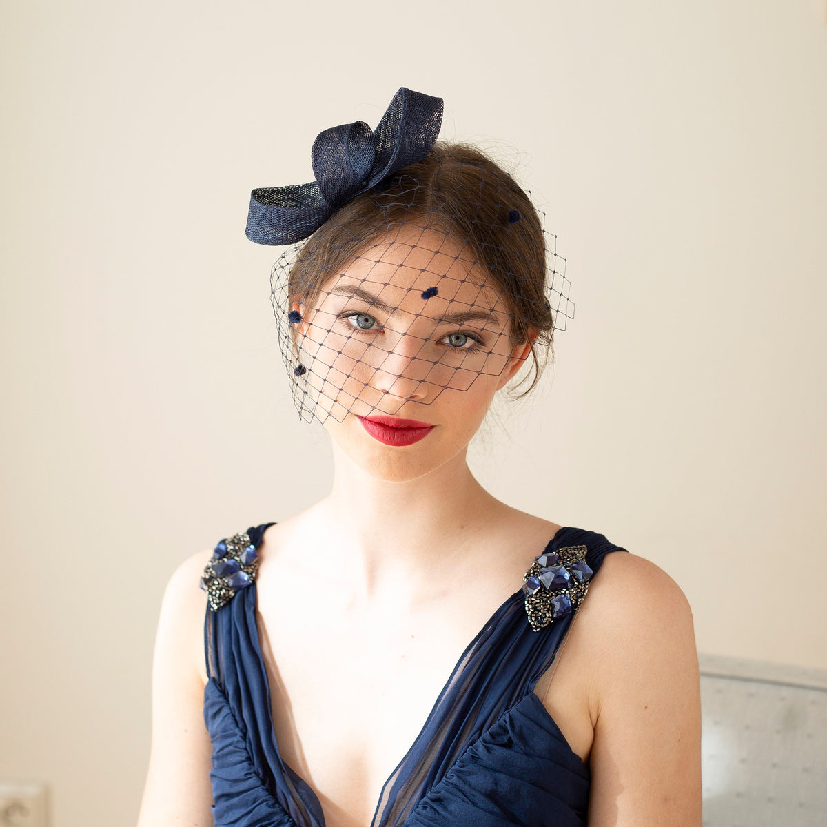Navy Hair Bow Fascinator with Dotted Veil – Wedding and Formal Event Headpiece