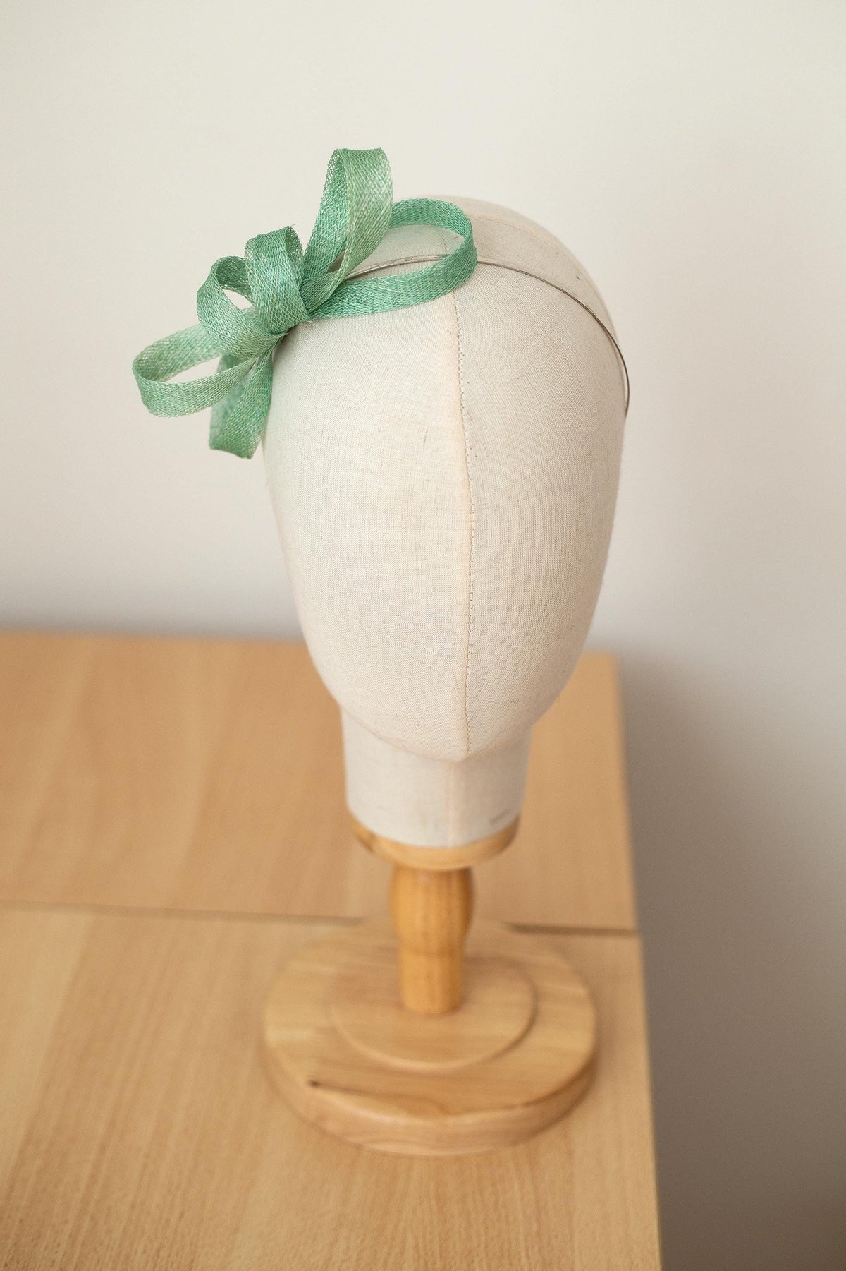 Mint Sinamay Fascinator Headband – Wedding Guest, Bridesmaid & Formal Occasion Hairpiece