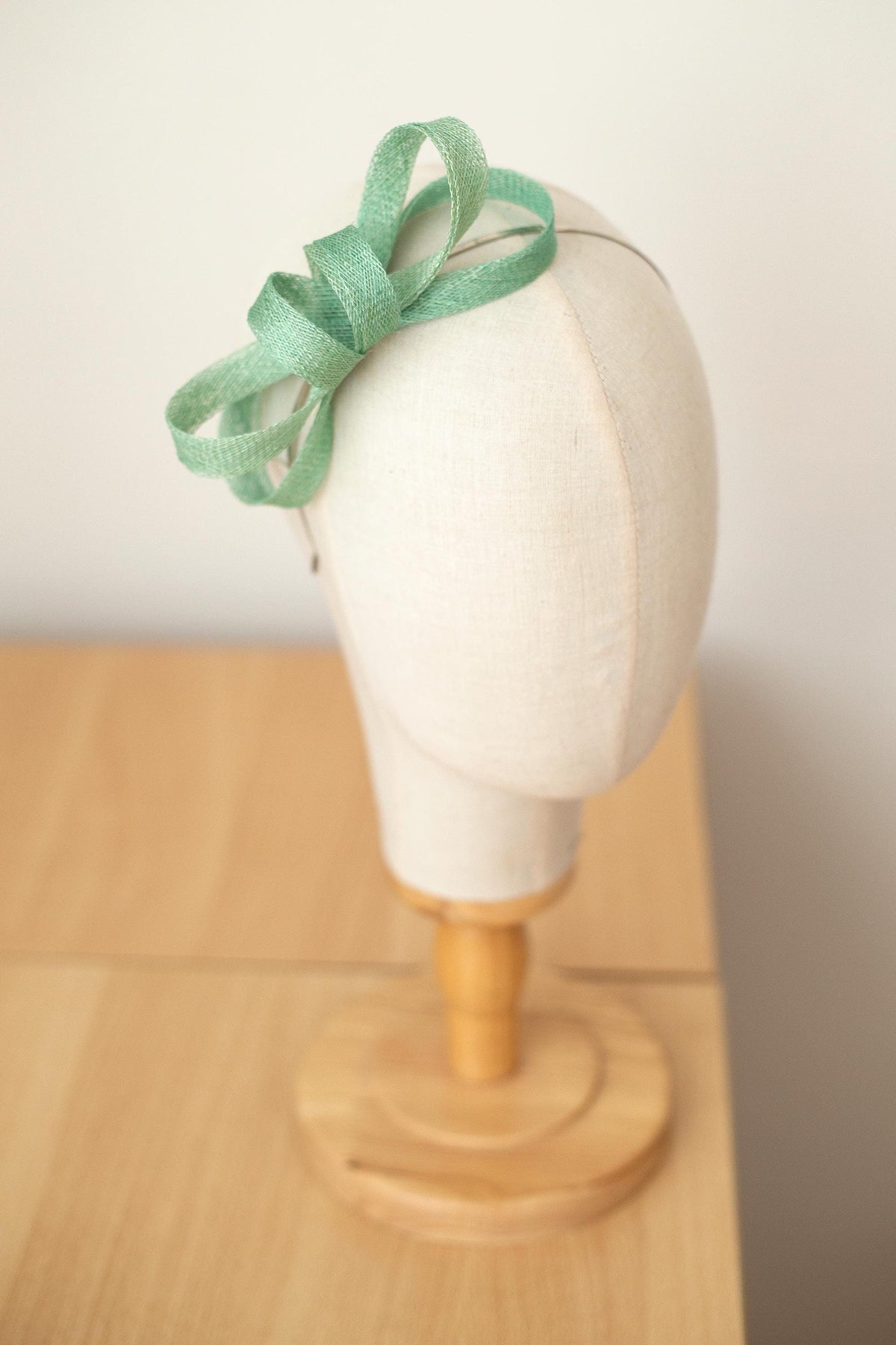 Mint Sinamay Fascinator Headband – Wedding Guest, Bridesmaid & Formal Occasion Hairpiece