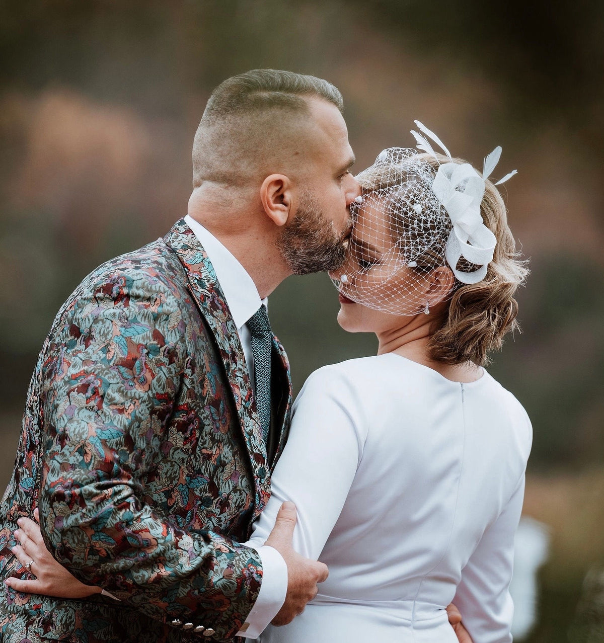Bridal Bow Fascinator: Dotted Birdcage Veil, Feather Headpiece