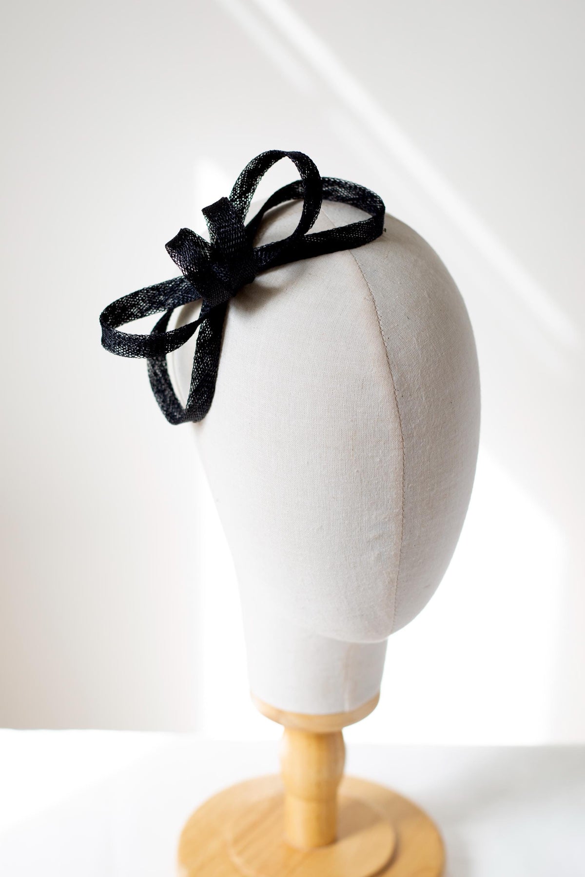 Elegant Black Sinamay Fascinator, Wedding Guest Hair Bow Headpiece on Clip in various colours, women fascinator
