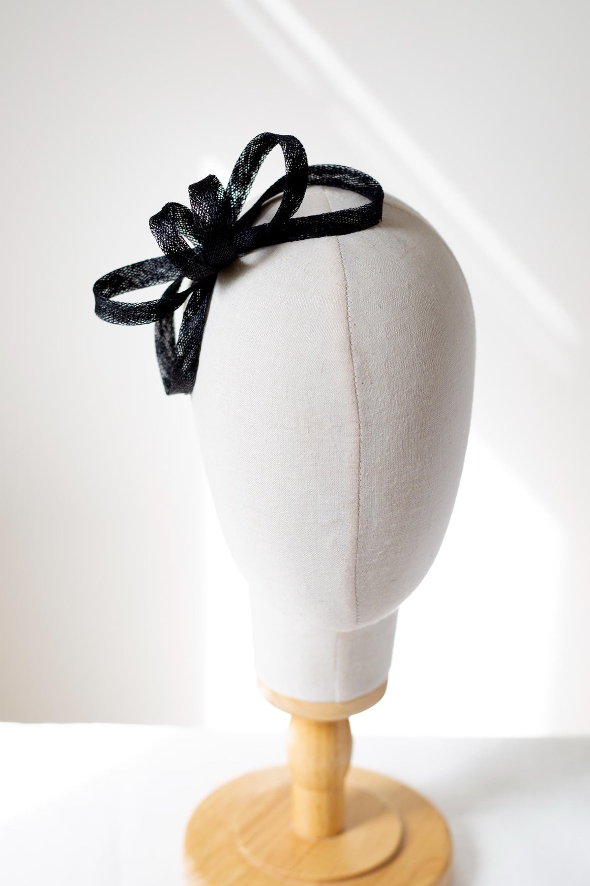 Elegant Black Sinamay Fascinator, Wedding Guest Hair Bow Headpiece on Clip in various colours, women fascinator