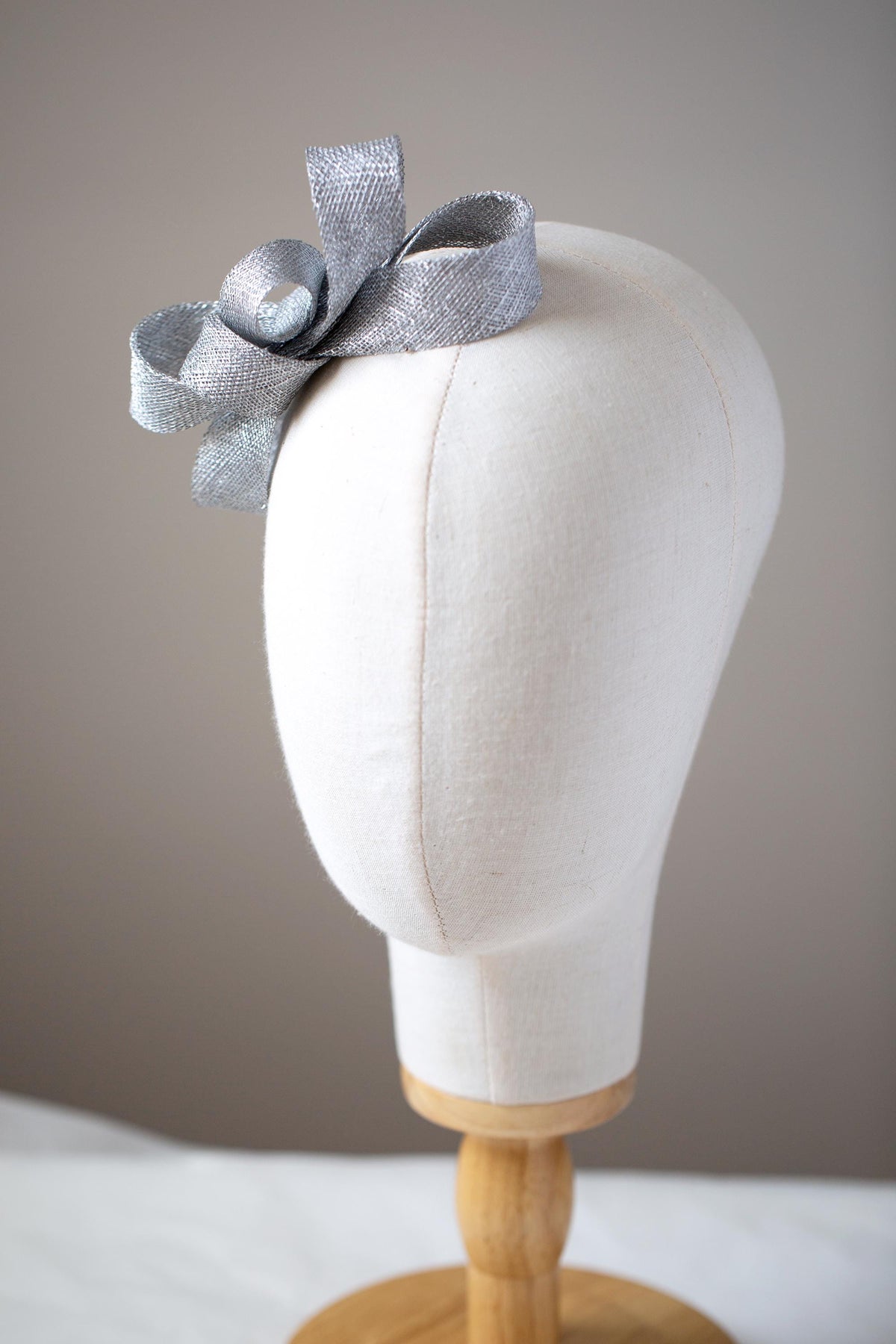 Silver Bridal Bow Fascinator: Minimalist Wedding Headpiece for Formal Events, Occasions