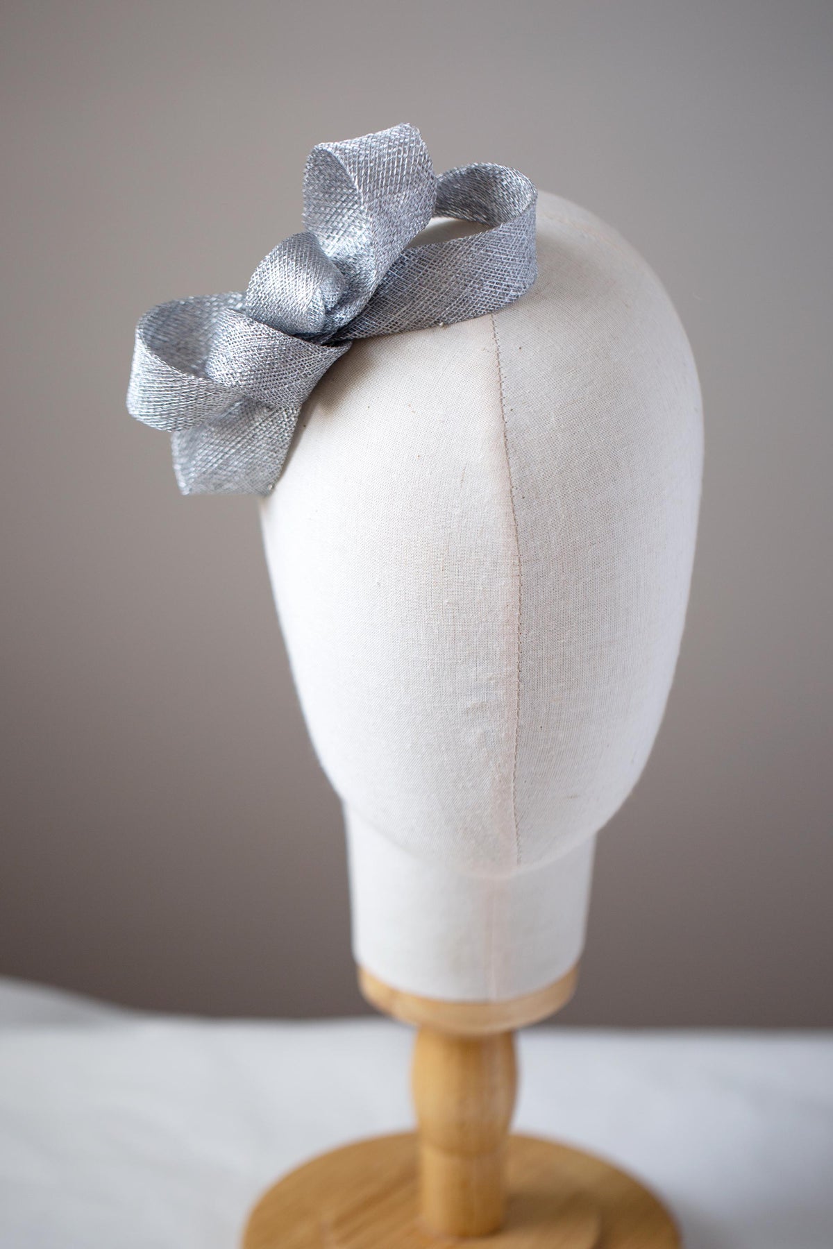 Silver Bridal Bow Fascinator: Minimalist Wedding Headpiece for Formal Events, Occasions