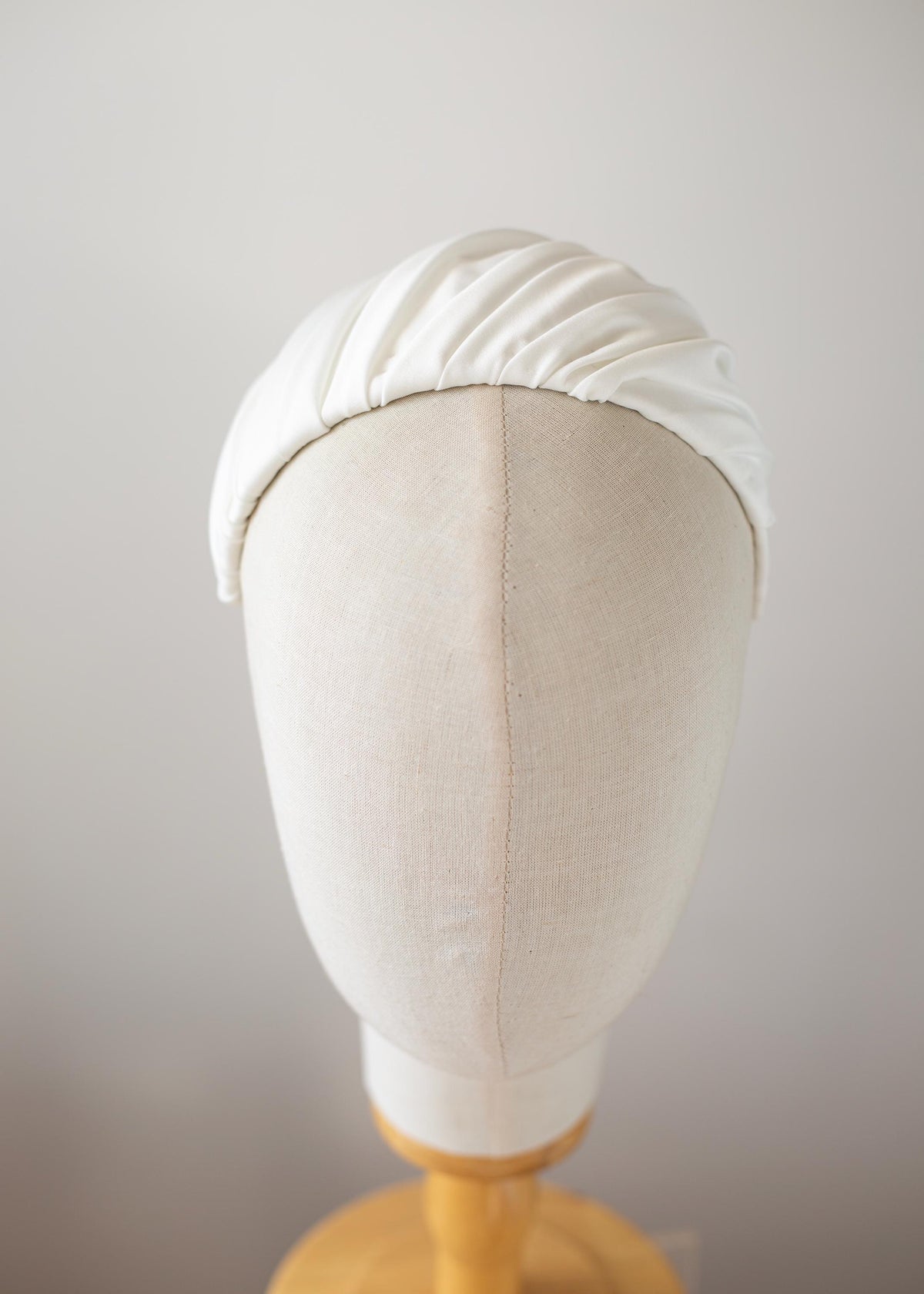 Ivory Satin Bridal Half Hat, 1950s Inspired Wedding Headpiece, Softly Gathered Satin Cap, Vintage Bridal Hat, Elegant Bridal Headpiece