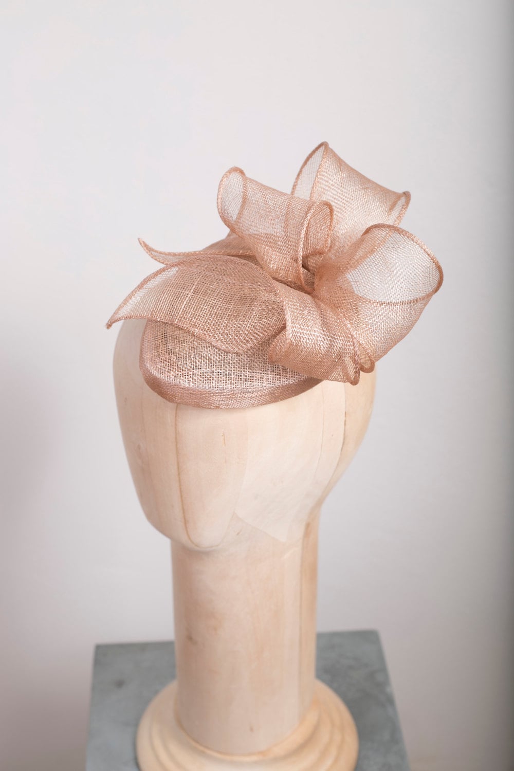 Elegant Pillbox with Swirl Trimming, Almond Beige Cocktail Hat, formal headpiece for wedding guest, abstract bow ladies hat, tea party hat